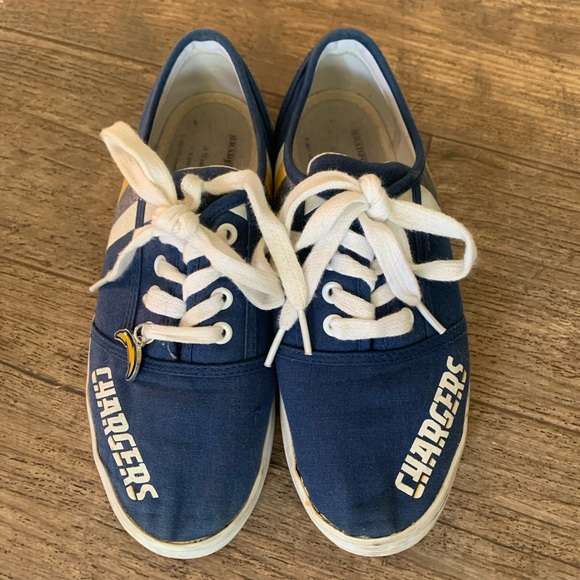 Chargers Women's Canvas Shoes by Bradford Exchange - Picture 1 of 8